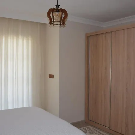Βίλα Stunning 4-bed Konak Private & Pool